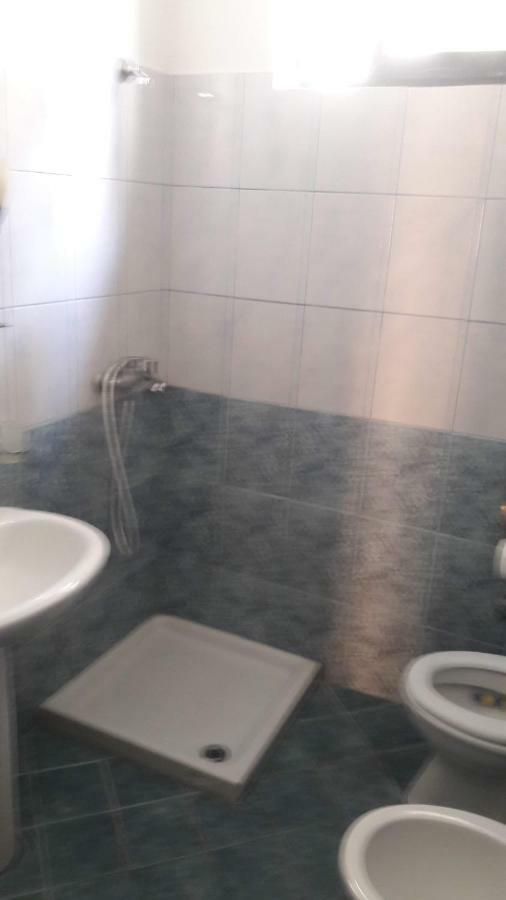 Hotel Europa Lezhë 外观 照片
