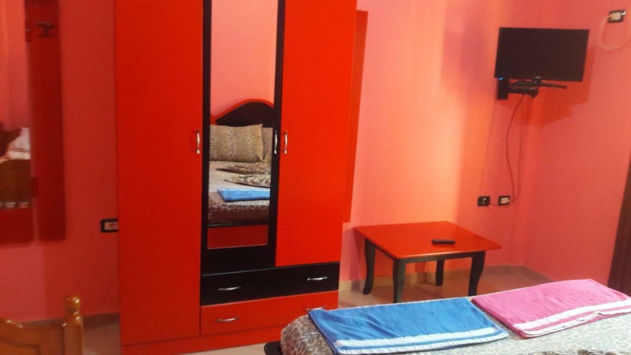 Hotel Europa Lezhë 外观 照片
